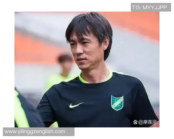 中国足球明星与他们的球服背后故事及影响力解析